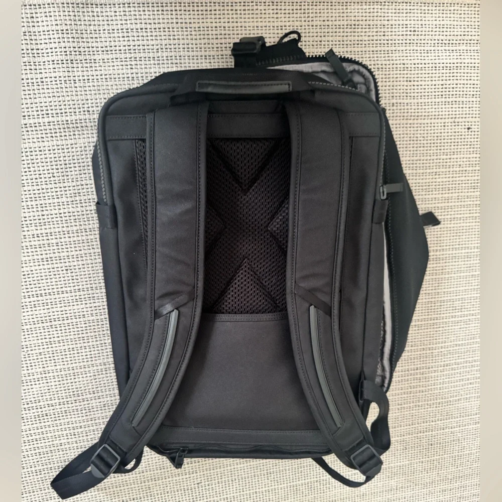 Tumi Tahoe View Splitpack Backpack Duffle Bag Artichoke Green Details